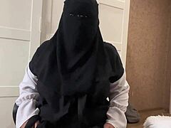 Arab milf instructs!