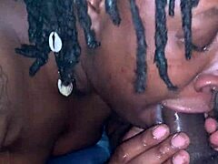 Συνάντηση με αύρα αργά τη νύχτα