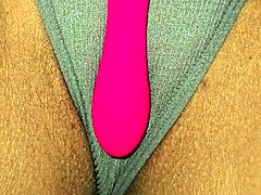 Latina MILF Wet Pussy