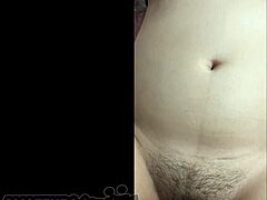 Latina Bed Fingering