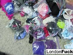 Lesbian Fucking Session