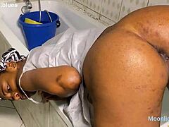 housewife fucks plumber