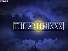 A wolf devours pussy