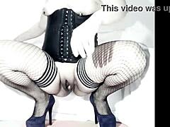 Latina Milf Insertions