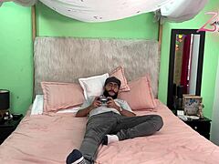 Bareback Swinger Fuck