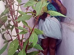 Roommate Blowjob Session