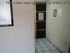 Hot Couple Vagina Play