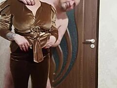 Man Masturbates Pussy