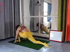 yellow tights yoga