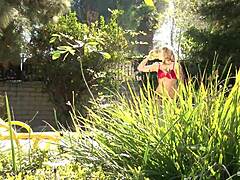 Dahlia Sky Masturbation