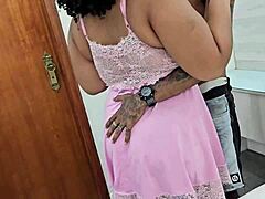 Η Barbie Marley καταπίνει σπέρμα