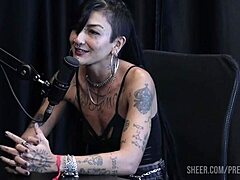 caroleta roots tease