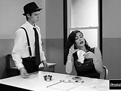 Domino Presley Bareback