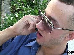 Amateur dickrides monster