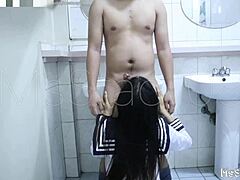 pinay restroom fuck