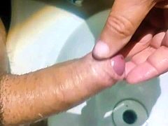 Sink Cumshot