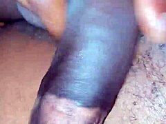 Kingtaiza Masturbates