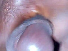 Kingtaiza Masturbates