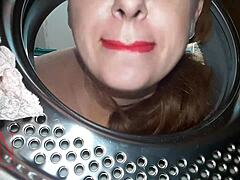 housewife machine fuck