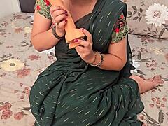 bhabhi dildo play