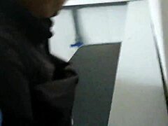 Vietnamese Toilet Spycam