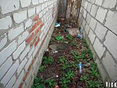 Risky Garage Blowjob