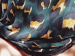 maturemons cameltoe pussy