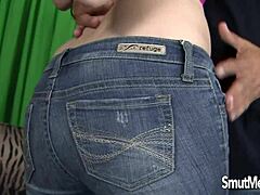 Samitha Pussy Stretch