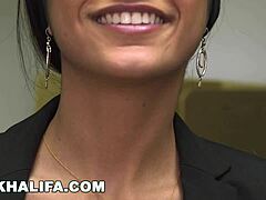 Mia Khalifa Body Tour