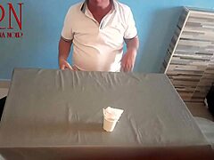 navel eating waitress