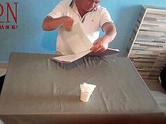 navel eating waitress