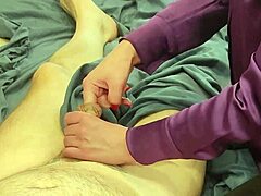 Urethra Finger Thrust