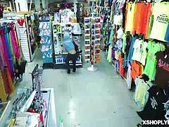 shoplifter anal search