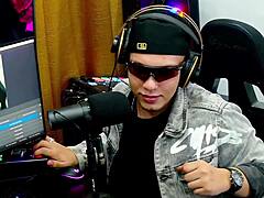 Latina Podcast Strip