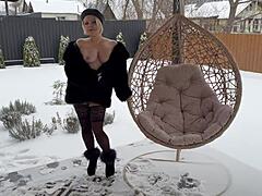 whore facial jizz shower