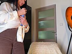 i masturbate privately