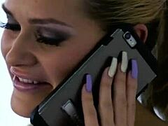 lesbian scissoring babes