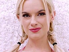 blonde body showcase