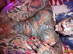 clown creampie hottie