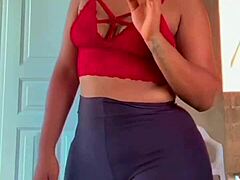 prostitute cameltoe