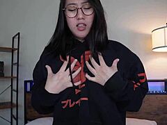 Asian Girlfriend Warmup