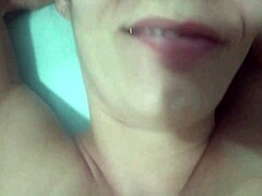 milf masturbation show