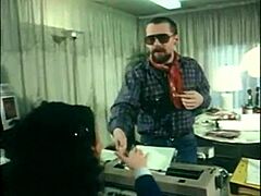 secretary mouth full