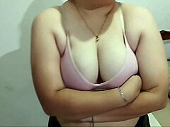 pre-shower pussy creampie