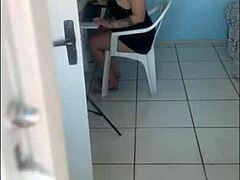 Cumshot Facial Thrill