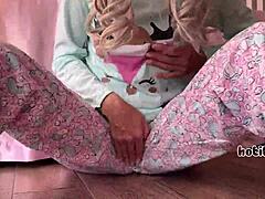 Squirting Teen Fingering