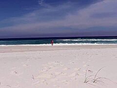 Safada Beach Blowjob