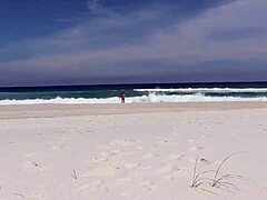 Safada Beach Blowjob