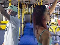 bus encoxada orgasm