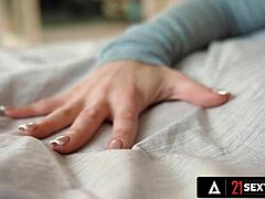 Alexa Flexy Anal Craving